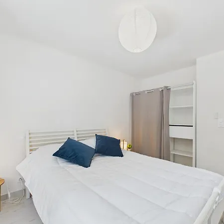 A 450 M De La - Maison 4 Adultes Et 2enfants